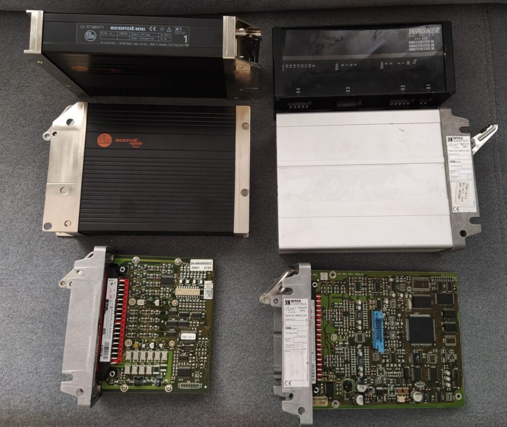 Wzmacniacze i karty elektroniki